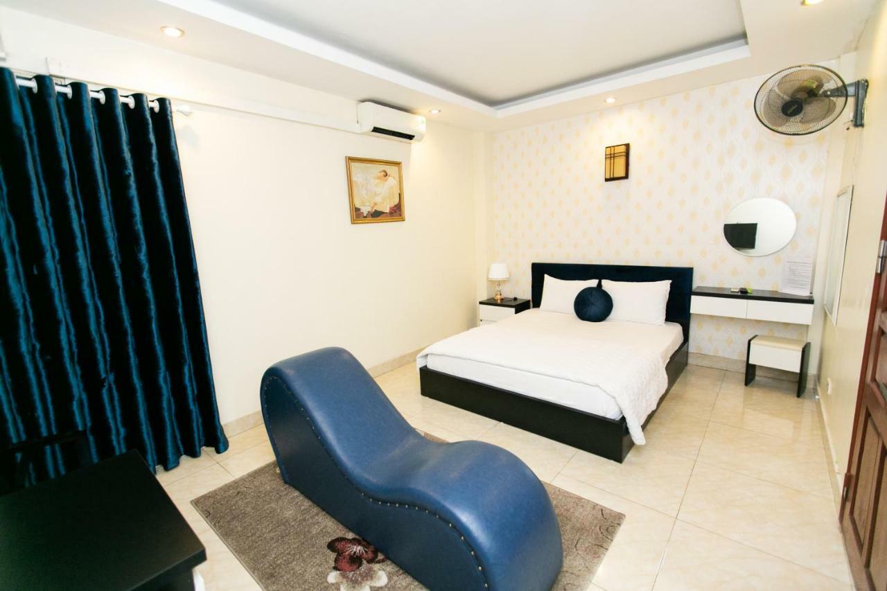 Hostel Hoa Lan *
