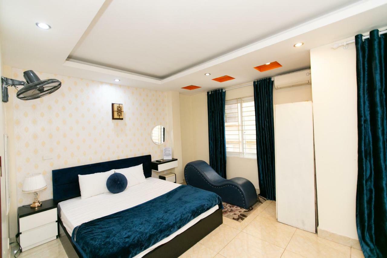 Hoa Lan Hostel Hanoi